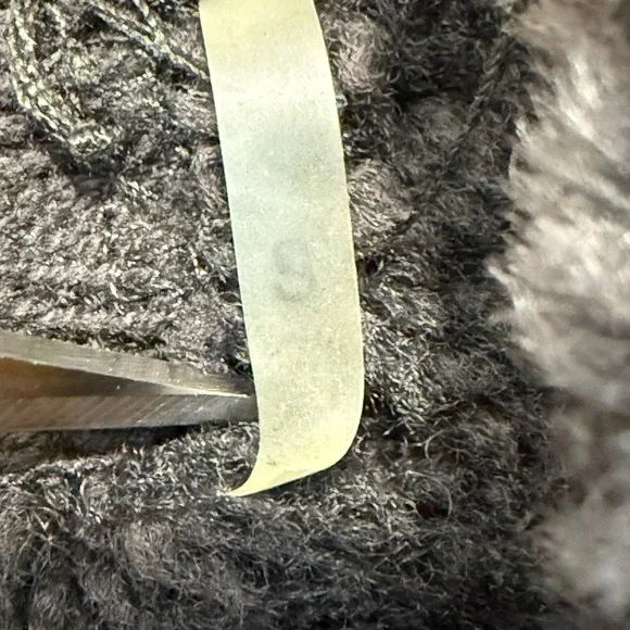 Veda 100% Shearling Leather Fur Moto Jacket Womens Small Motorcycle Designer Zip - Picture 14 of 16